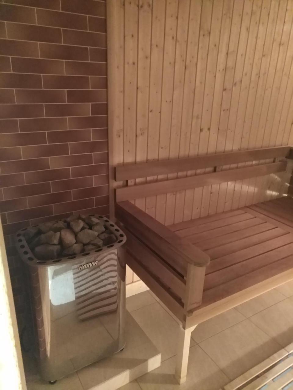 Viktoria Park Hotel Butja Exteriör bild