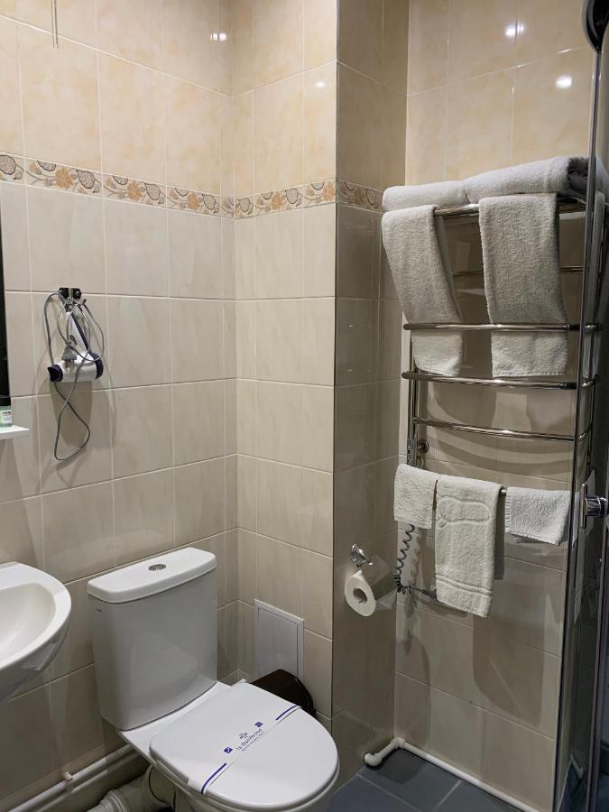 Viktoria Park Hotel Butja Exteriör bild