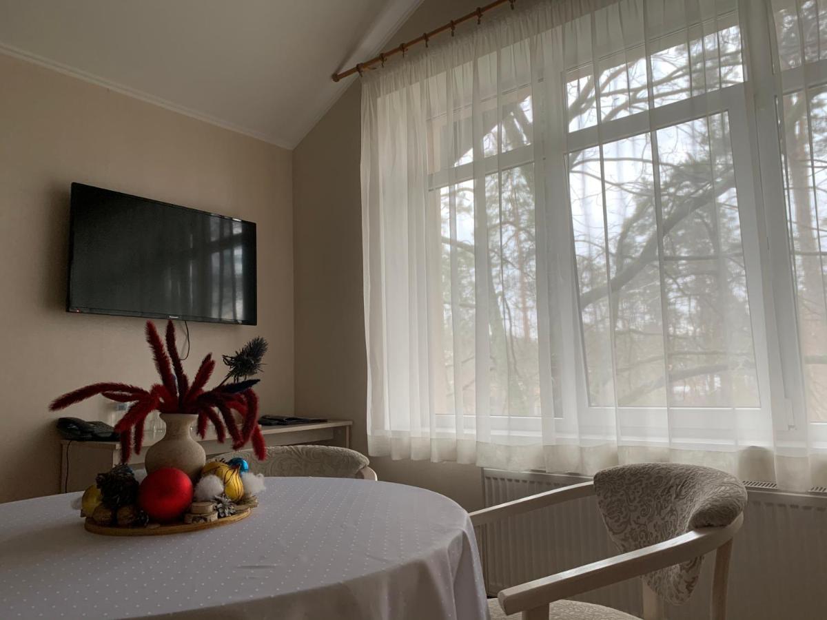 Viktoria Park Hotel Butja Exteriör bild